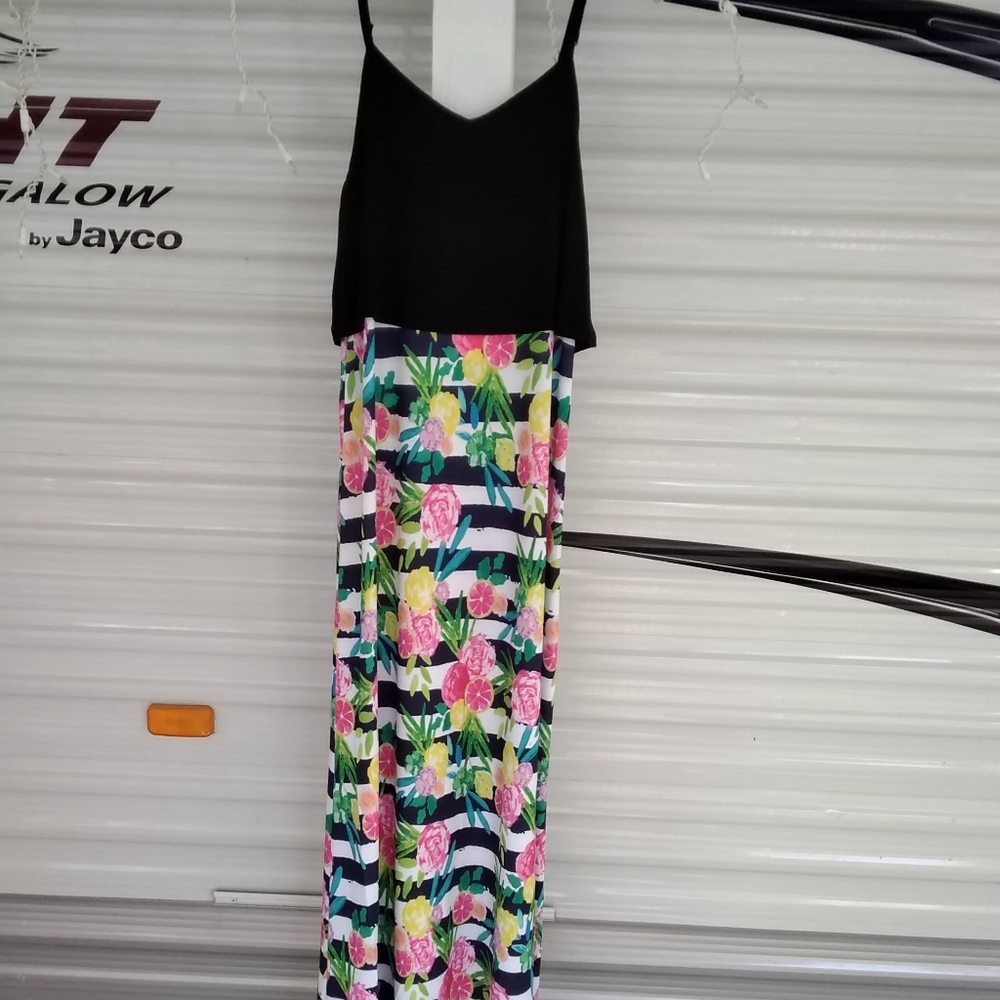 VFish Designer Maxi Dress Cabana Party Collection
